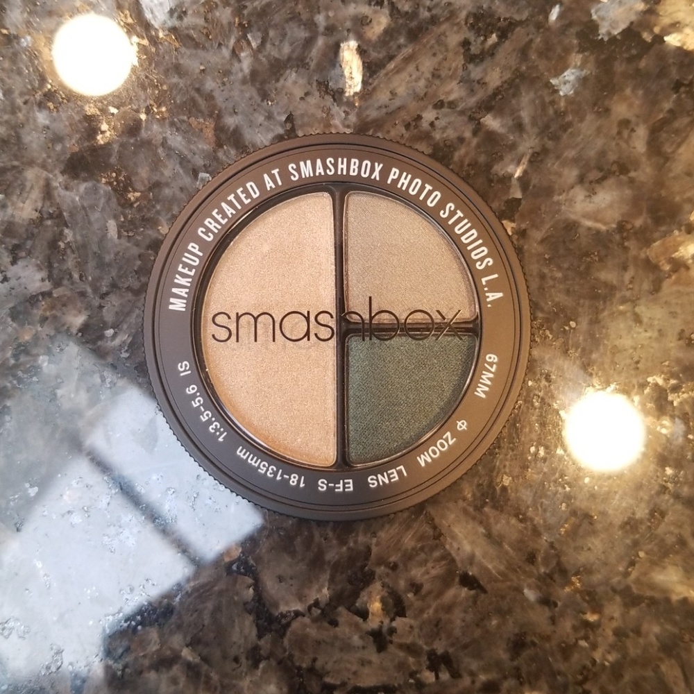NEW Smashbox eyeshadow trio